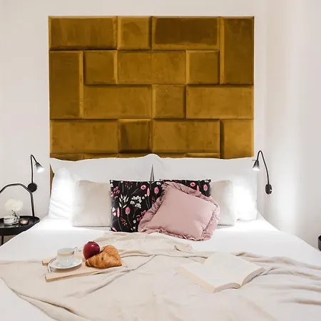 Days - One-bedroom With Netflix And High Speed Wifi In Karlin